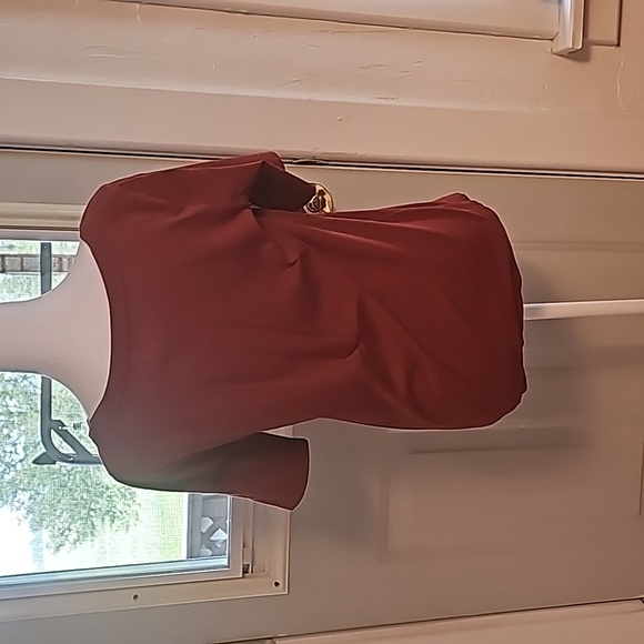 NWOT, Lands End never worn, Size XS/P T-Shirt, Maroon. - Picture 3 of 4